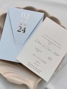 Luxury Gold Offset-Printed Invitation Elegant Details – Regal Look – Refined Presentation